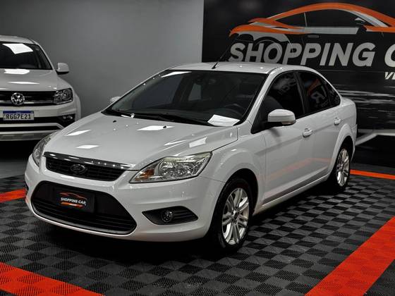 FORD FOCUS 2.0 GLX SEDAN 16V FLEX 4P AUTOMÁTICO